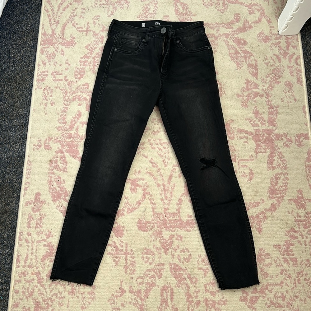 High rise black skinny jean